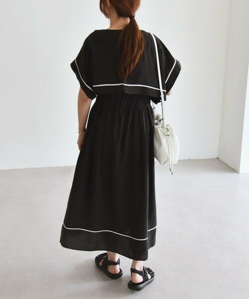SHIPS / シップス ロング・マキシ丈ワンピース | quaranciel:〈洗濯機可能〉ケープデザイン パイピング ワンピース | 詳細5