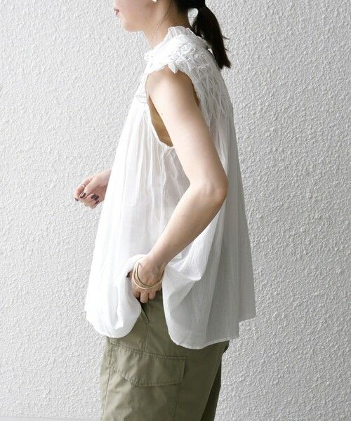 SHIPS / シップス シャツ・ブラウス | SHIPS any:〈洗濯機可能〉ハンドスモッキング コットン フリル スタンドカラー ブラウス | 詳細7