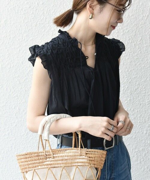 SHIPS / シップス シャツ・ブラウス | SHIPS any:〈洗濯機可能〉ハンドスモッキング コットン フリル スタンドカラー ブラウス | 詳細30