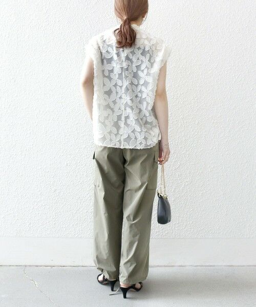 SHIPS / シップス シャツ・ブラウス | SHIPS any:〈手洗い可能〉シアー フラワー ジャカード ボウタイ フレンチ ブラウス | 詳細2