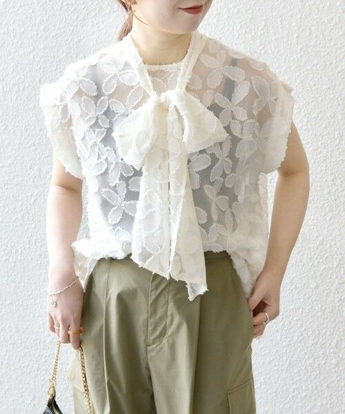 SHIPS / シップス シャツ・ブラウス | SHIPS any:〈手洗い可能〉シアー フラワー ジャカード ボウタイ フレンチ ブラウス | 詳細6