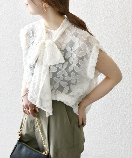 SHIPS / シップス シャツ・ブラウス | SHIPS any:〈手洗い可能〉シアー フラワー ジャカード ボウタイ フレンチ ブラウス | 詳細7