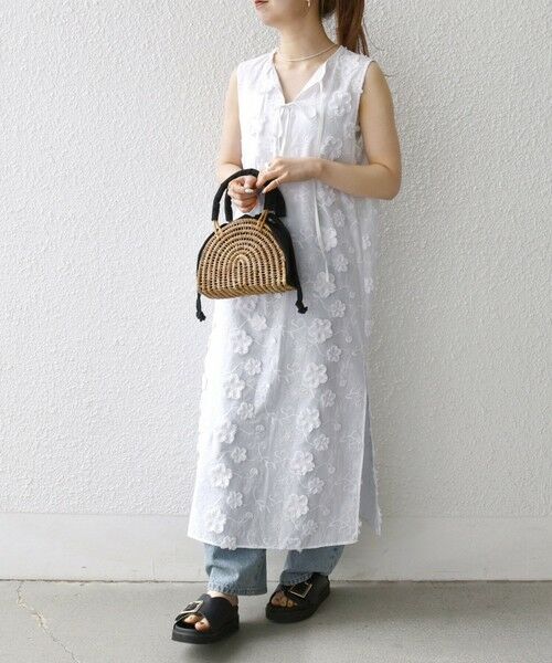 SHIPS / シップス ロング・マキシ丈ワンピース | SHIPS any:〈手洗い可能〉3D フラワー エンブロイダリー ロング ワンピース | 詳細7