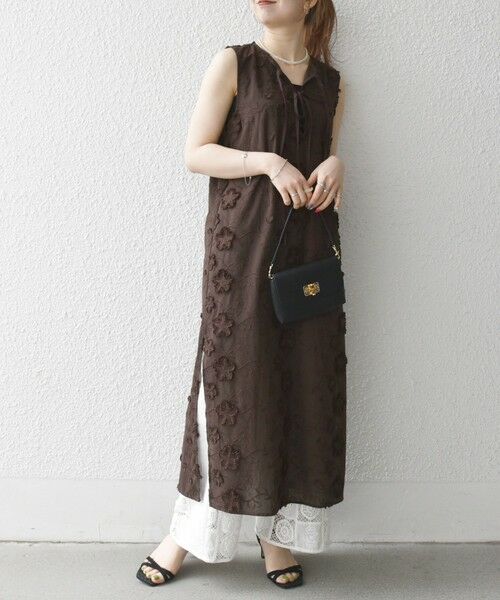 SHIPS / シップス ロング・マキシ丈ワンピース | SHIPS any:〈手洗い可能〉3D フラワー エンブロイダリー ロング ワンピース | 詳細16