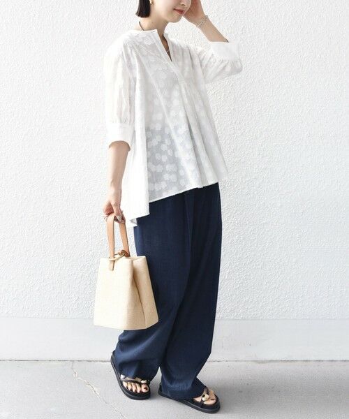 SHIPS / シップス シャツ・ブラウス | 【WEB限定】〈手洗い可能〉コットン ジャカード フレア ブラウス | 詳細4