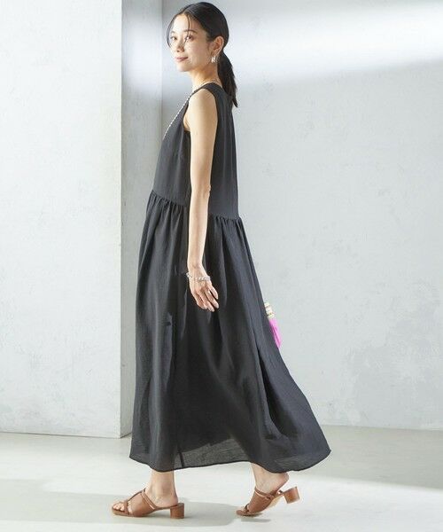 SHIPS / シップス ロング・マキシ丈ワンピース | 〈手洗い可能〉シルク混 シアー ノースリーブ ワンピース | 詳細11