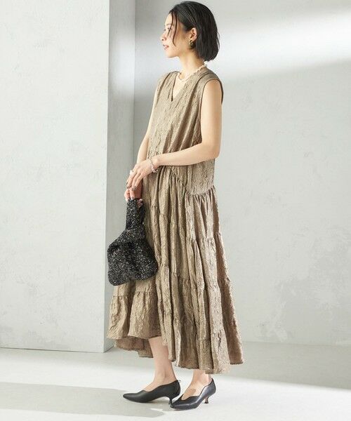 SHIPS / シップス ロング・マキシ丈ワンピース | TORRAZZO DONNA:〈手洗い可能〉ティアード ノースリーブ ワンピース | 詳細15