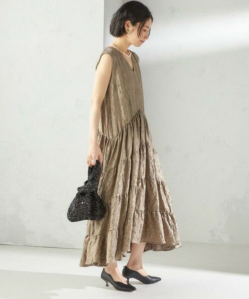 SHIPS / シップス ロング・マキシ丈ワンピース | TORRAZZO DONNA:〈手洗い可能〉ティアード ノースリーブ ワンピース | 詳細17