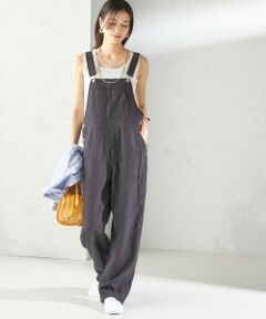 —25SS—<br><br><b>リラックス感ときちんと感のバランスがちょうどいいオールインワン</b><br><br>■デザイン<br>麻のナチュラルな風合いが魅力のオールインワン。<br>カジュアルになりすぎないよう胸当て部分をコンパクトに仕上げ、ウエストに程良いゆとりを持たせながらもすっきりと見えるシルエットにデザインされています。<br>体のラインを拾いにくく、自然な着やせ効果も◎<br>ショルダーストラップは長さ調整が可能で、体型やスタイリングに合わせてバランス良く着用できます。<br>製品洗いを施すことで、着た瞬間からこなれ感のある仕上がりに。<br><br>■素材<br>麻とコットンの生地でしっかりしながらも軽く、柔らかな着心地のものを使用しています。<br><br>■コーディネート<br>Tシャツをインしてカジュアルに、シアーなシャツやカットソーを合わせれば抜け感のある大人っぽい雰囲気に。<br>足元はサンダルで軽やかに仕上げるのがおすすめです、<br>一枚で主役になるアイテムだからこそ、小物で季節感をプラスして長く楽しめる一着です。<br><br>■お問い合わせ品番：314-94-0030<br><br><br>-------------------------------------<br>生地の厚み：中間 <br>伸縮性：有<br>透け感：ナチュラル有<br>光沢感：無<br>ポケット：有<br>水洗い：可<br>-------------------------------------<br><br>※素材の特性上、表面にネップ（部分的に太くなっている）や、スラブ（太さにムラがある）などの糸ムラがあります。<br>※汗や雨等の水分や摩擦により、他の衣類に色移りする場合がありますので、淡色衣類との組み合わせはご注意ください。<br>※製品の特性上、洗濯の後に縮みや型崩れ、斜行（ねじれ）が生じますのでご留意ください。<br>※撮影環境により商品の色味が異なって見える場合がございます。商品のお色味は、物撮り画像をご参考にしてください。<br>※末永く愛用頂く為に、アテンションタグを必ずご確認の上、着用又はお取り扱いください。<br><br><font color="RED">※画像の商品はサンプルです。 </font><br>実際の商品と仕様、加工、サイズが若干異なる場合がございます。</p>