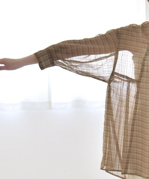 SHIPS / シップス シャツ・ブラウス | quaranciel:〈手洗い可能〉シアー チェック ノーカラー ハーフスリーブ ブラウス | 詳細30