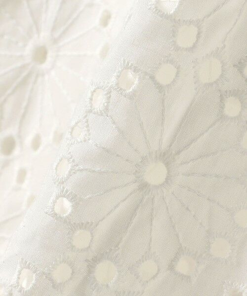 SHIPS / シップス シャツ・ブラウス | quaranciel:〈手洗い可能〉フラワー 刺繍 アイレット ハーフスリーブ プルオーバー | 詳細16