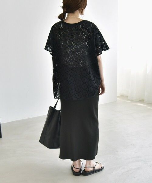 SHIPS / シップス シャツ・ブラウス | quaranciel:〈手洗い可能〉フラワー 刺繍 アイレット ハーフスリーブ プルオーバー | 詳細18