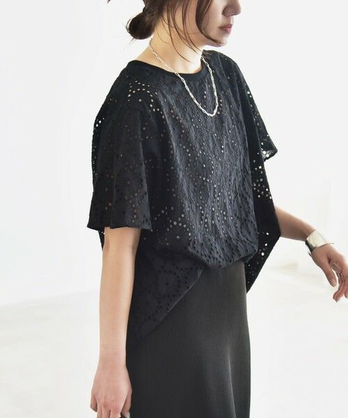 SHIPS / シップス シャツ・ブラウス | quaranciel:〈手洗い可能〉フラワー 刺繍 アイレット ハーフスリーブ プルオーバー | 詳細21