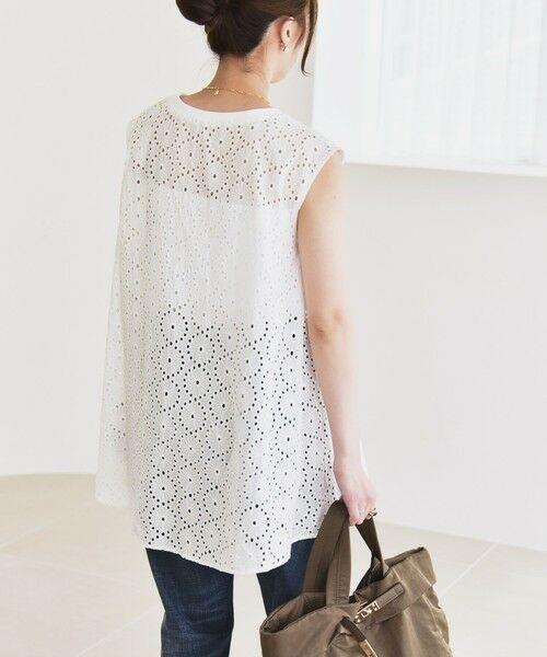 新品未使用　quaranciel　カランシエル 刺繍入りホワイト長袖ブラウス ZARA 刺繍入りホワイトクロップドブラウス 09 - メルカリ
