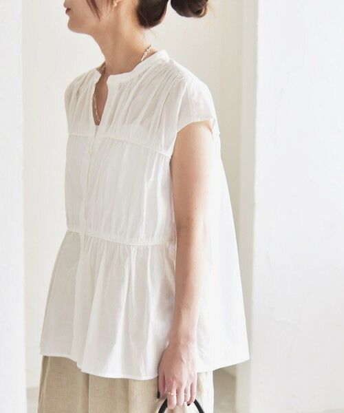 SHIPS / シップス シャツ・ブラウス | quaranciel:〈手洗い可能〉コットンボイル シアー ギャザー バンドカラー シャツ ブラウス | 詳細9