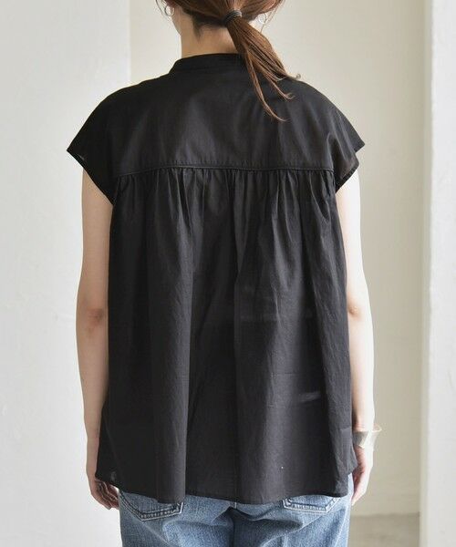 SHIPS / シップス シャツ・ブラウス | quaranciel:〈手洗い可能〉コットンボイル シアー ギャザー バンドカラー シャツ ブラウス | 詳細29
