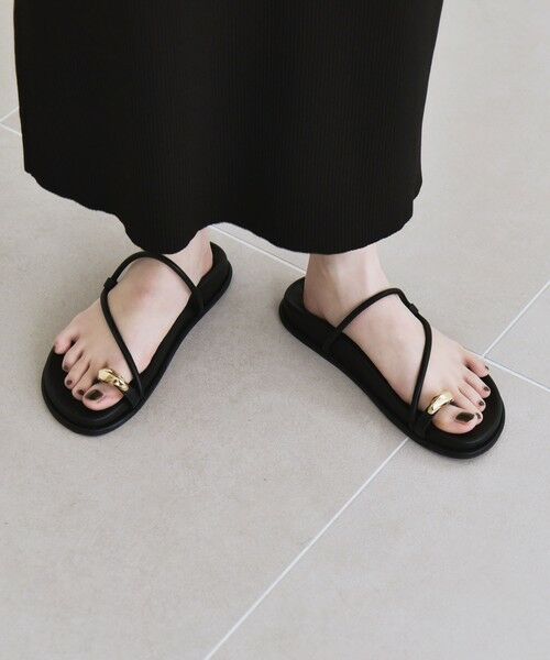 SHIPS / シップス サンダル | quaranciel: メタル サムリング ストラップ プラットフォーム サンダル | 詳細3