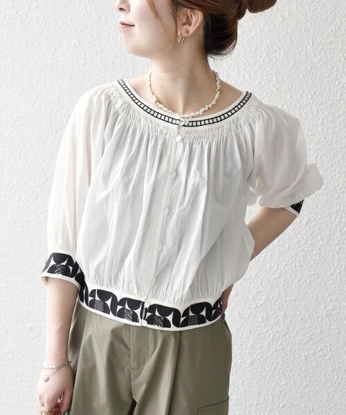 SHIPS / シップス シャツ・ブラウス | bon_meur:〈洗濯機可能〉ジオメトリック エンブロイダリー シャーリング ブラウス | 詳細7