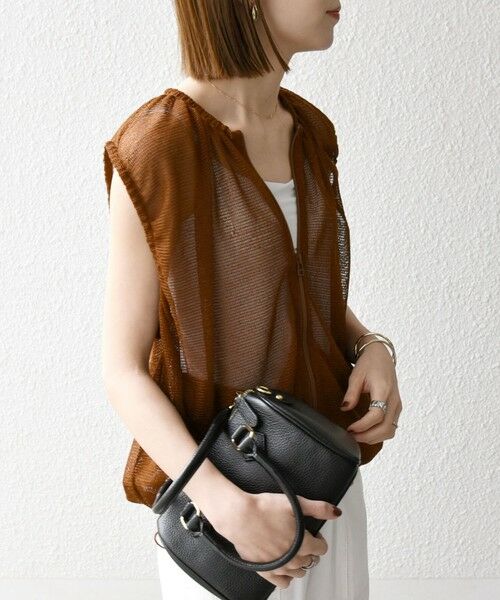 SHIPS / シップス ベスト | SHIPS any:〈手洗い可能〉メッシュ シアー ドロスト ギャザー ノースリーブ ベスト | 詳細13