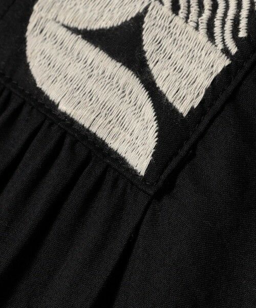 SHIPS / シップス ロング・マキシ丈ワンピース | bon_meur:〈洗濯機可能〉ジオメトリック エンブロイダリー パフ マキシ ワンピース | 詳細12