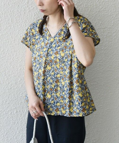 SHIPS / シップス シャツ・ブラウス | SHIPS Colors:〈洗濯機可能〉ボタニカル プリント Vネック ブラウス | 詳細3