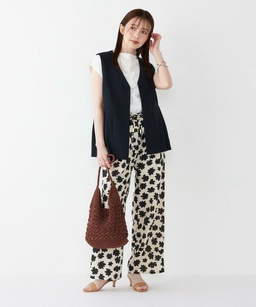 SHIPS / シップス その他パンツ | SHIPS Colors:〈手洗い可能〉モノトーン フラワー イージーパンツ◇ | 詳細22