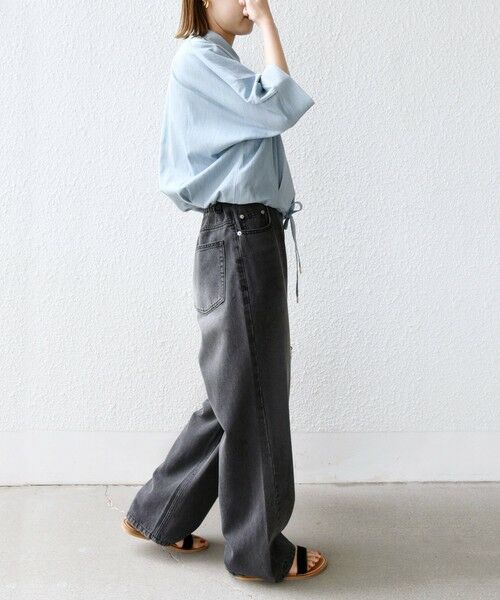 SHIPS / シップス シャツ・ブラウス | 【WEB限定】〈手洗い可能〉デニム ライク タック 裾 ドロスト 羽織 シャツ | 詳細4