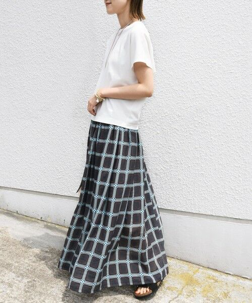 SHIPS / シップス ロング・マキシ丈スカート | 【SHIPS別注】UHURU:〈手洗い可能〉シアープリント ギャザー スカート | 詳細11