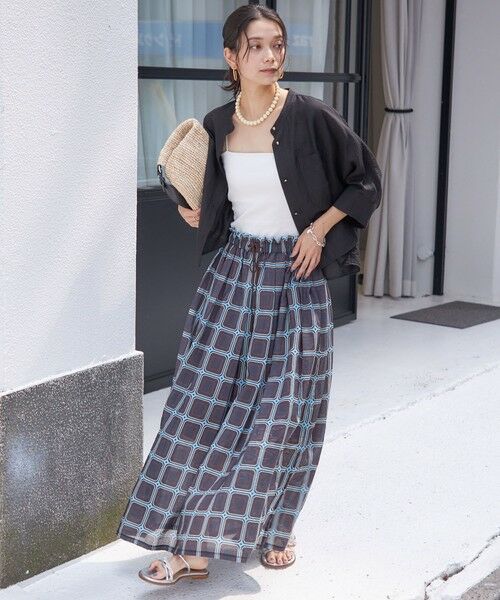 SHIPS / シップス ロング・マキシ丈スカート | 【SHIPS別注】UHURU:〈手洗い可能〉シアープリント ギャザー スカート | 詳細3