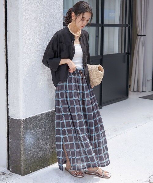 SHIPS / シップス ロング・マキシ丈スカート | 【SHIPS別注】UHURU:〈手洗い可能〉シアープリント ギャザー スカート | 詳細4