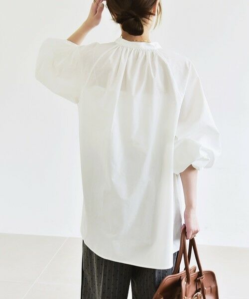 SHIPS / シップス シャツ・ブラウス | quaranciel:〈洗濯機可能〉REPREVE バンドカラー ギャザー パフ シャツ ブラウス | 詳細11