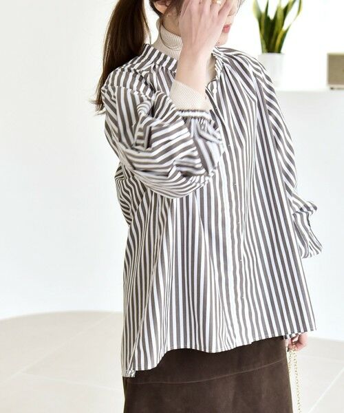 SHIPS / シップス シャツ・ブラウス | quaranciel:〈洗濯機可能〉REPREVE バンドカラー ギャザー パフ シャツ ブラウス | 詳細20