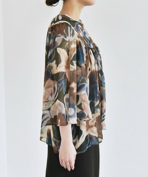 SHIPS / シップス シャツ・ブラウス | quaranciel:〈洗濯機可能〉シアー フラワー プリント ノーカラー ヨーク シャツ ブラウス | 詳細25