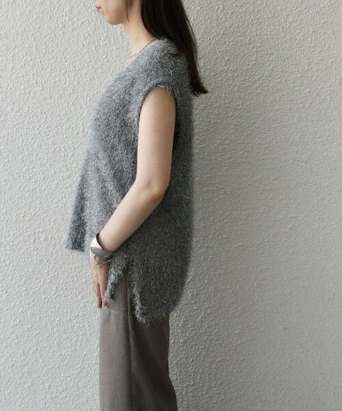 SHIPS / シップス ベスト | SHIPS Colors:〈手洗い可能〉フェイク フェザー Vネック ベスト◇ | 詳細4