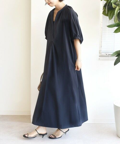 SHIPS / シップス ロング・マキシ丈ワンピース | 〈手洗い可能〉RENU ソフト タイプライター ギャザー ワンピース | 詳細3