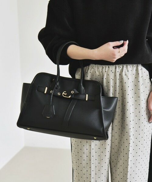 SHIPS / シップス トートバッグ | quaranciel: 2way 金具 ベルト スクエア トート バッグ（A4対応） | 詳細9