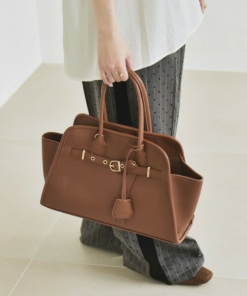 SHIPS / シップス トートバッグ | quaranciel: 2way 金具 ベルト スクエア トート バッグ（A4対応） | 詳細17