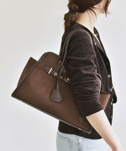 SHIPS / シップス トートバッグ | quaranciel: 2way 金具 ベルト スクエア トート バッグ（A4対応） | 詳細30