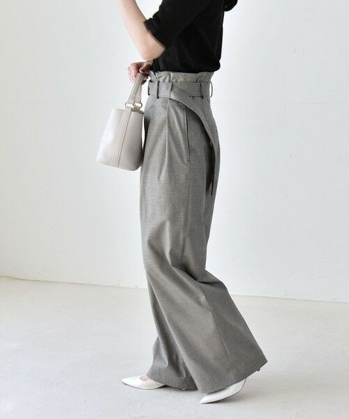 SHIPS / シップス その他パンツ | 《一部追加予約》quaranciel:〈洗濯機可能〉ハンサム ハイウエスト ベルト ワイド パンツ | 詳細30