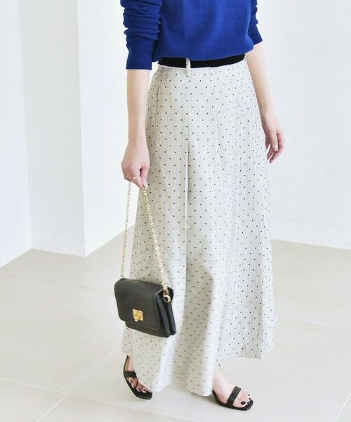 SHIPS / シップス ロング・マキシ丈スカート | quaranciel:〈洗濯機可能〉フロッキー ドット ストライプ フレア スカート | 詳細4