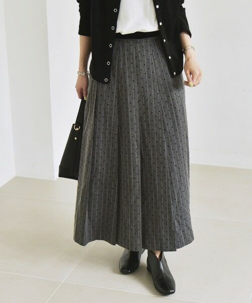 SHIPS / シップス ロング・マキシ丈スカート | quaranciel:〈洗濯機可能〉フロッキー ドット ストライプ フレア スカート | 詳細22