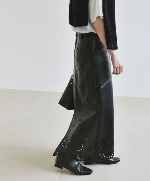 SHIPS / シップス ミニ・ひざ丈スカート | quaranciel: フラワー 刺繍 バック スリット ロング スカート | 詳細4