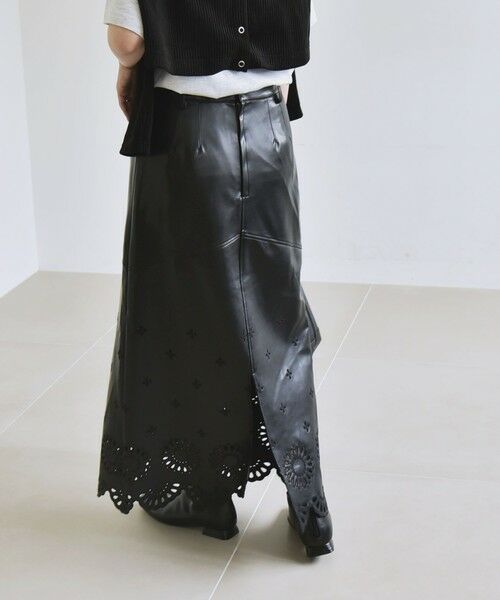 SHIPS / シップス ミニ・ひざ丈スカート | quaranciel: フラワー 刺繍 バック スリット ロング スカート | 詳細5