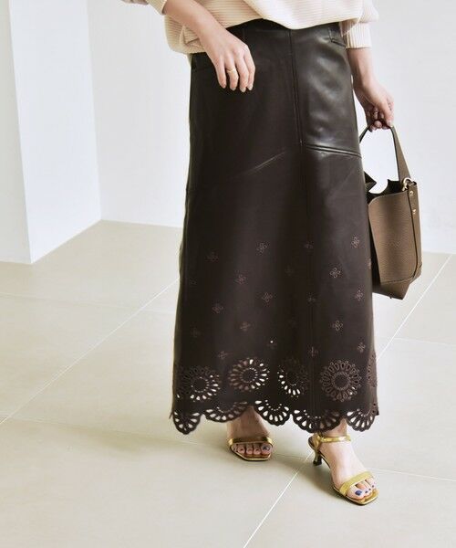 SHIPS / シップス ミニ・ひざ丈スカート | quaranciel: フラワー 刺繍 バック スリット ロング スカート | 詳細18