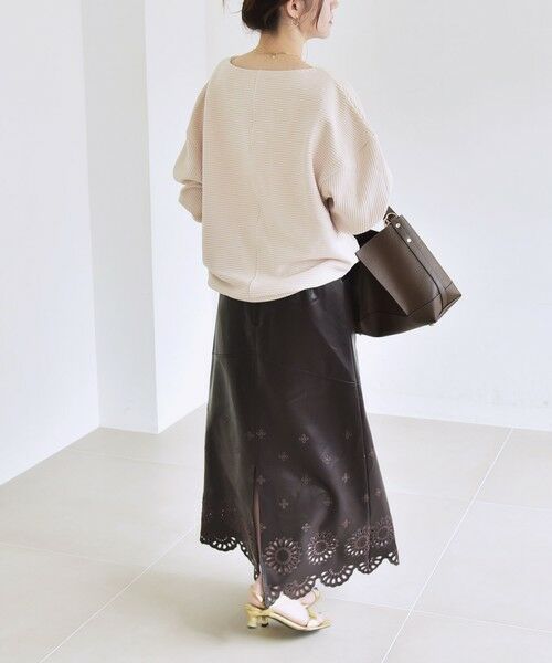 SHIPS / シップス ミニ・ひざ丈スカート | quaranciel: フラワー 刺繍 バック スリット ロング スカート | 詳細12