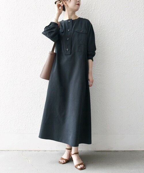 SHIPS / シップス ロング・マキシ丈ワンピース | SHIPS any:〈洗濯機可能〉ピーチスキン クルーネック ポケット フレア ワンピース | 詳細1