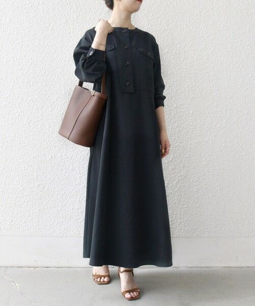 SHIPS / シップス ロング・マキシ丈ワンピース | SHIPS any:〈洗濯機可能〉ピーチスキン クルーネック ポケット フレア ワンピース | 詳細3