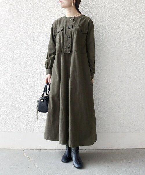 SHIPS / シップス ロング・マキシ丈ワンピース | SHIPS any:〈洗濯機可能〉ピーチスキン クルーネック ポケット フレア ワンピース | 詳細30