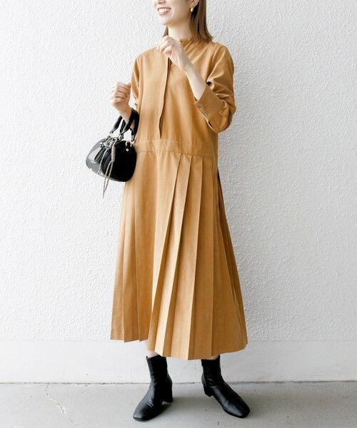 SHIPS / シップス ロング・マキシ丈ワンピース | 《一部追加予約》SHIPS any:〈洗濯機可能〉ピーチスキン サイド プリーツ バンドカラー シャツ ワンピース | 詳細8