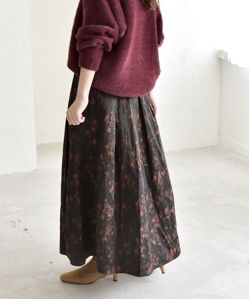 SHIPS / シップス ロング・マキシ丈スカート | quaranciel:〈洗濯機可能〉フラワー ジャカード タック ギャザー フレア スカート | 詳細5